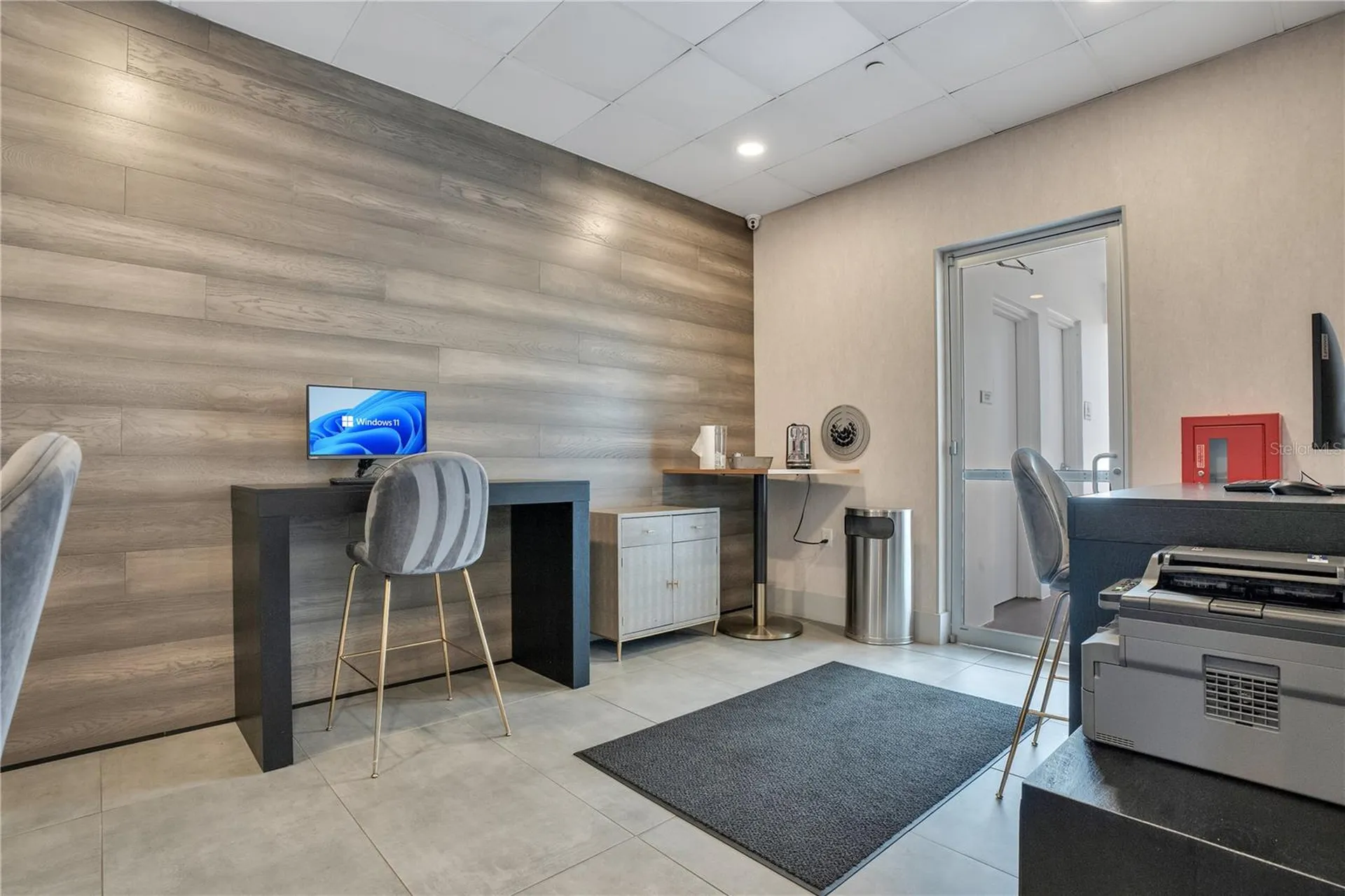 525 E Jackson Street Orlando FL 32801