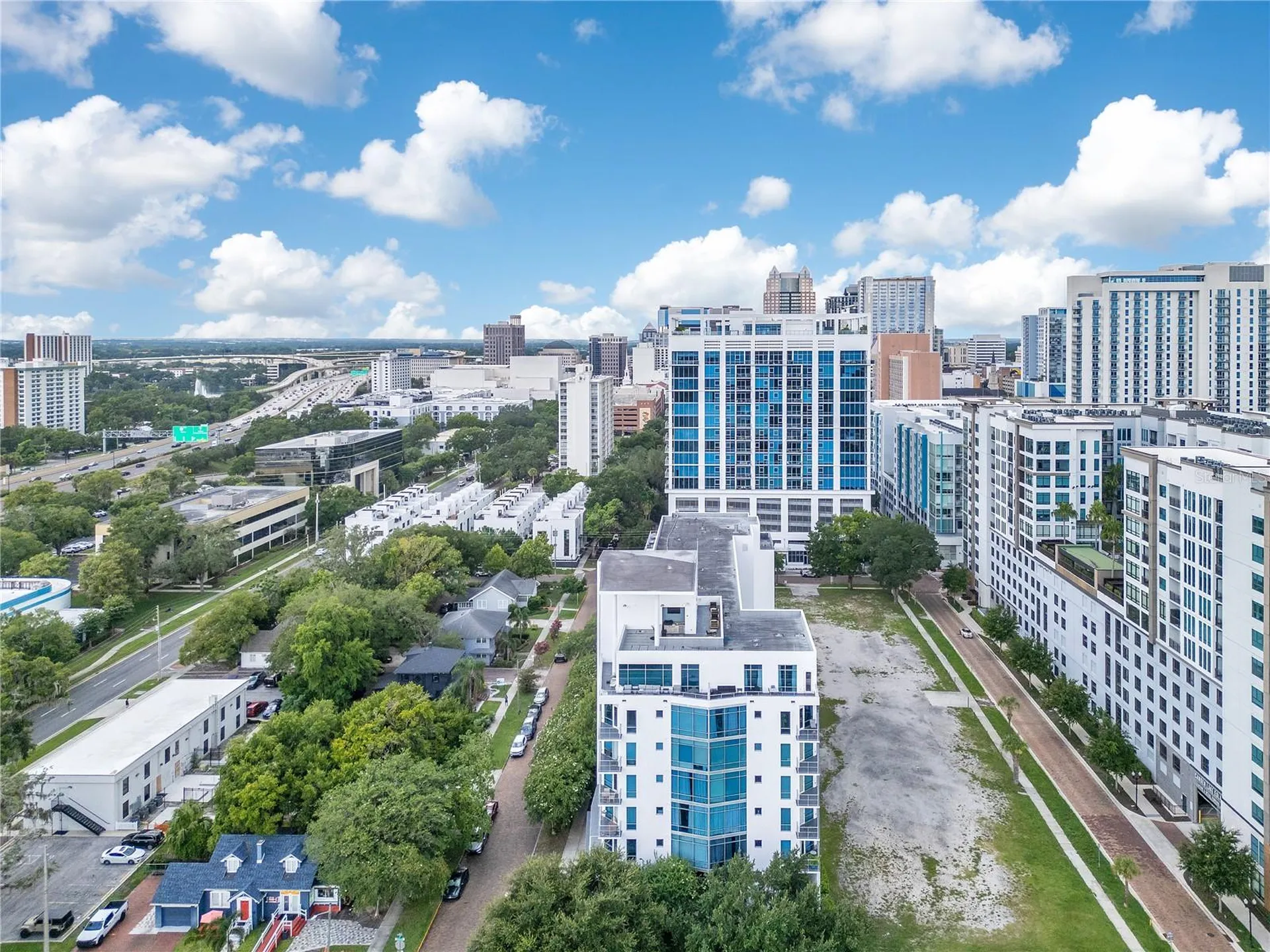 525 E Jackson Street Orlando FL 32801
