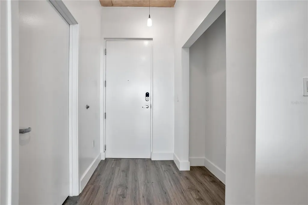 525 E Jackson Street Orlando FL 32801