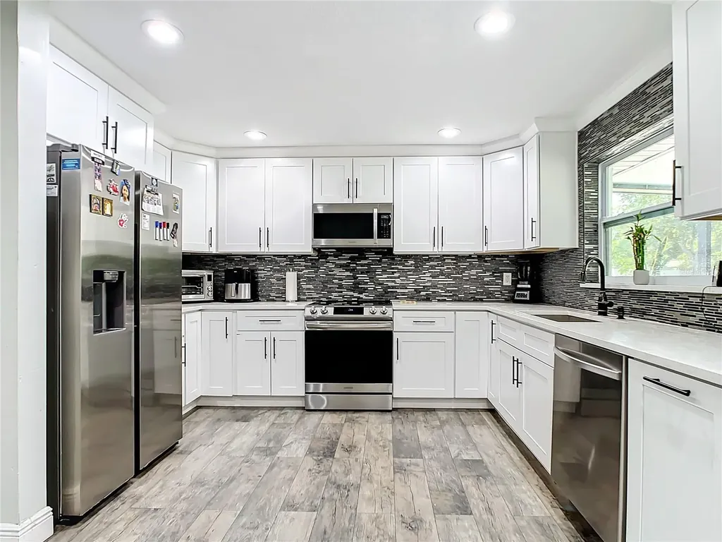 2175 Santa Paula Drive Dunedin FL 34698
