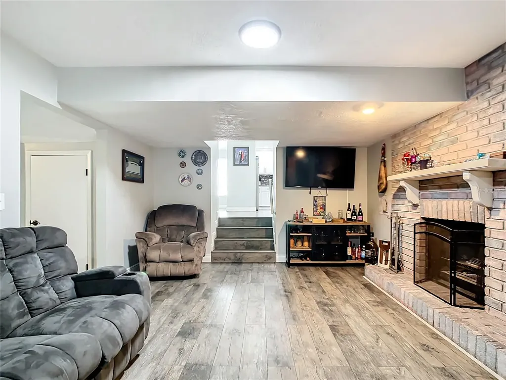 2175 Santa Paula Drive Dunedin FL 34698