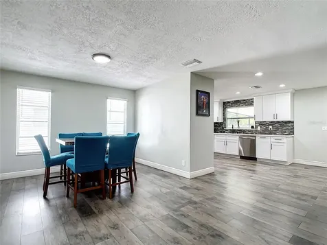 2175 Santa Paula Drive Dunedin FL 34698