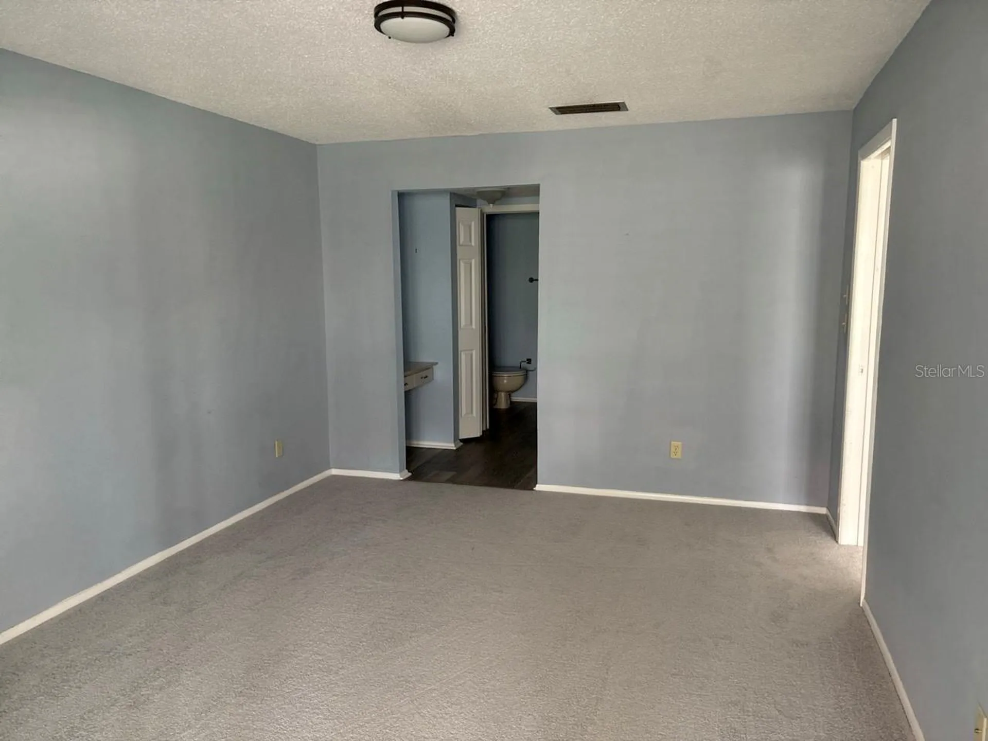 19029 Us Highway 19 N Clearwater FL 33764