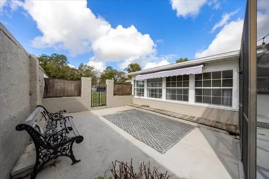1 Cherry Lane Ocala FL 34472