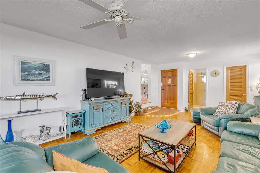 201 Gary Avenue Oak Hill FL 32759