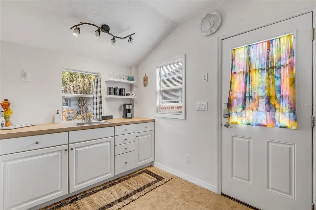 201 Gary Avenue Oak Hill FL 32759