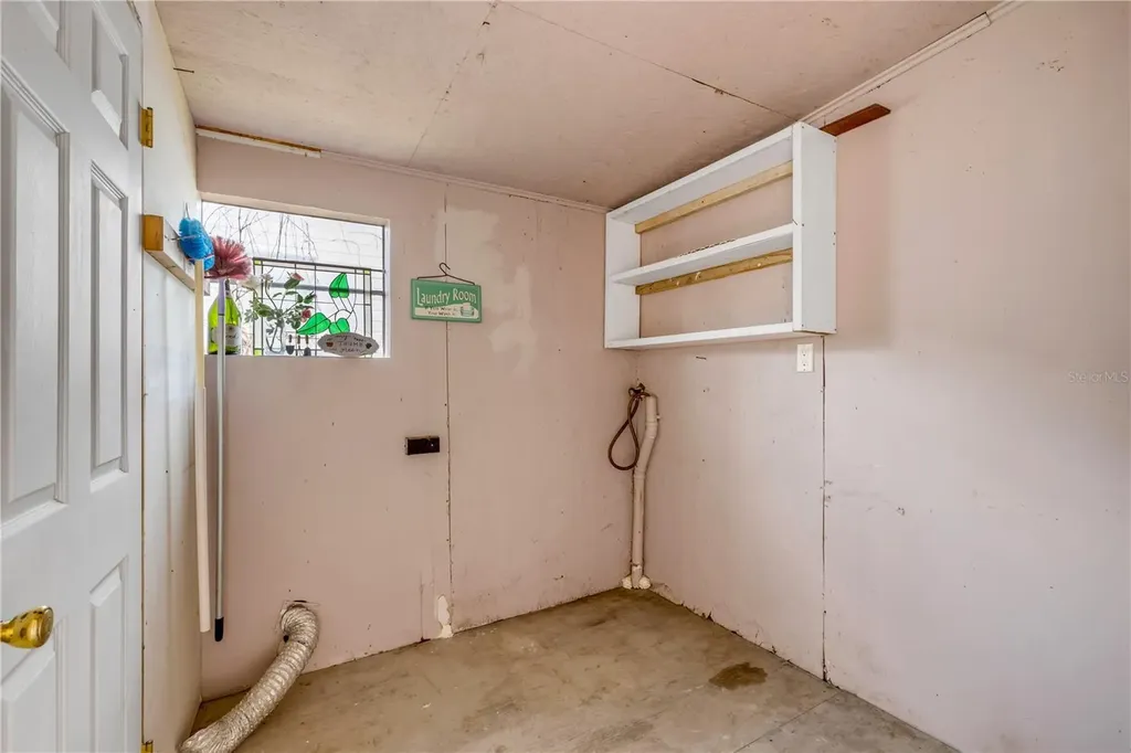 201 Gary Avenue Oak Hill FL 32759