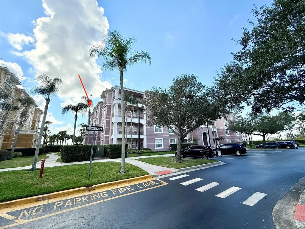 5048 Shoreway Loop Orlando FL 32819