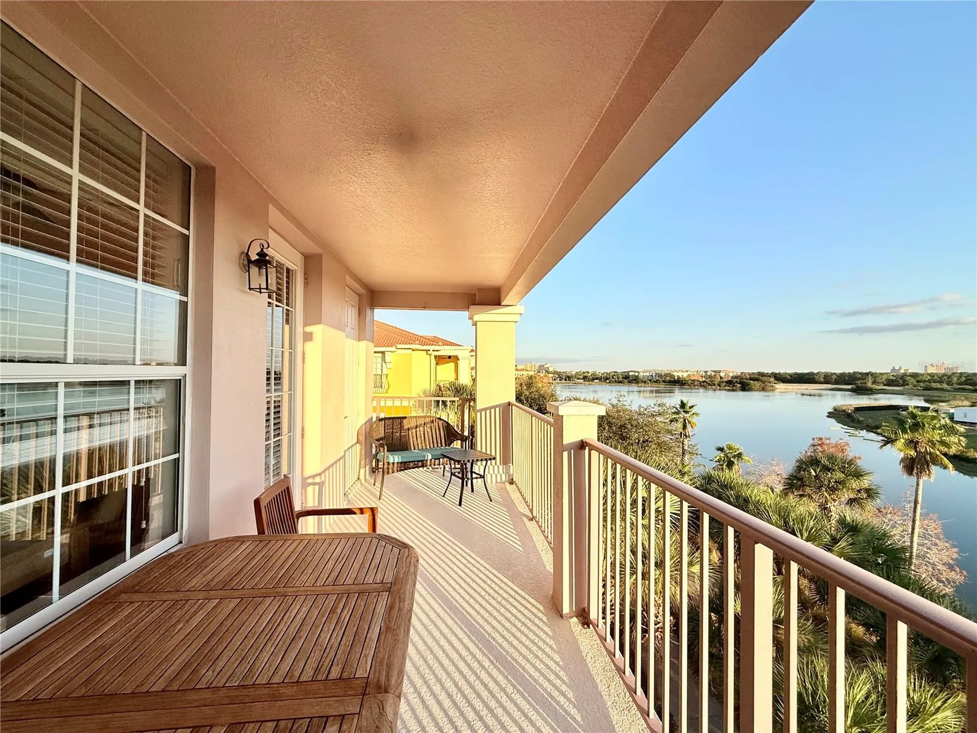 5048 Shoreway Loop Orlando FL 32819