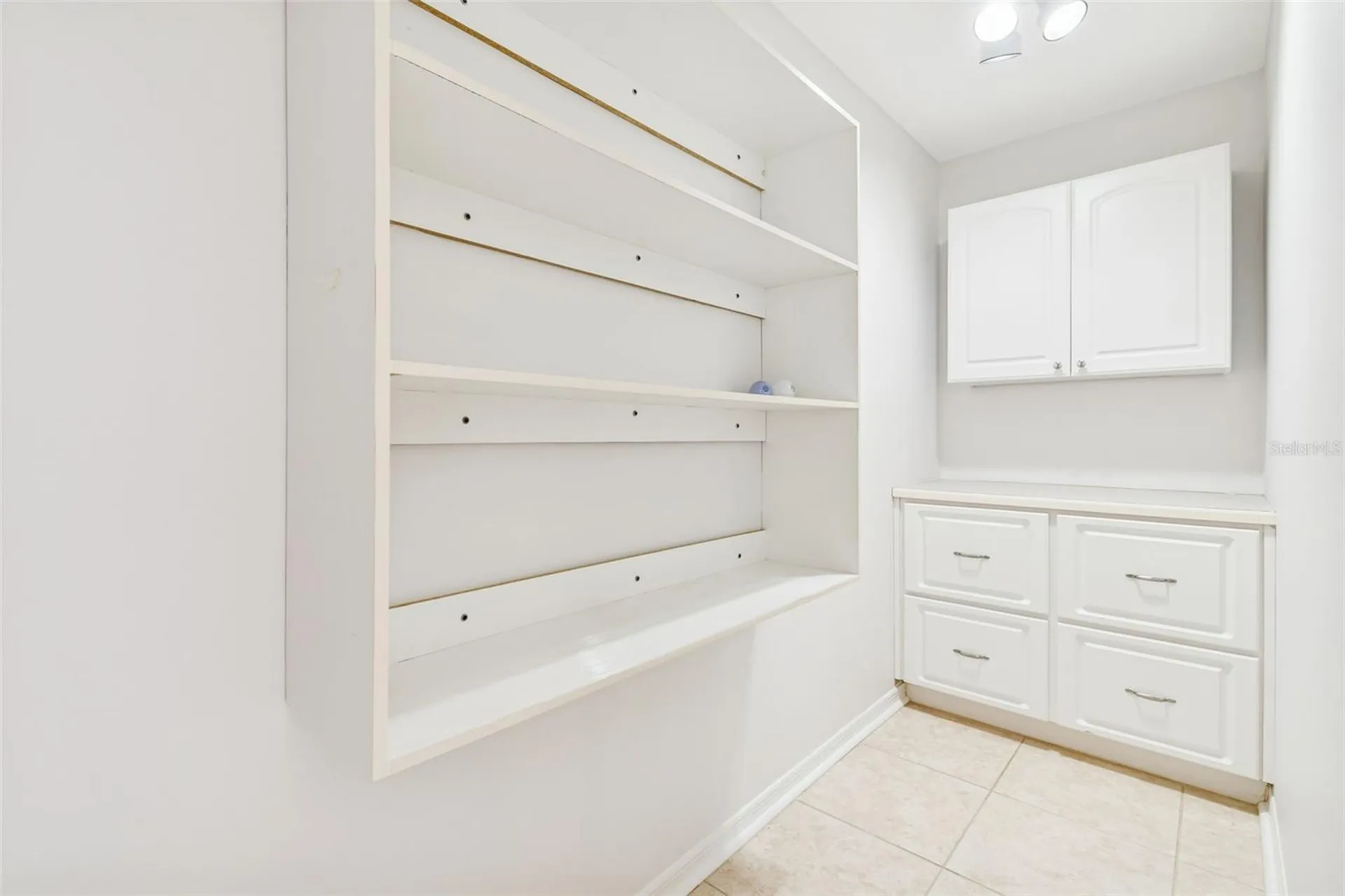 10375 Carrollwood Lane Tampa FL 33618