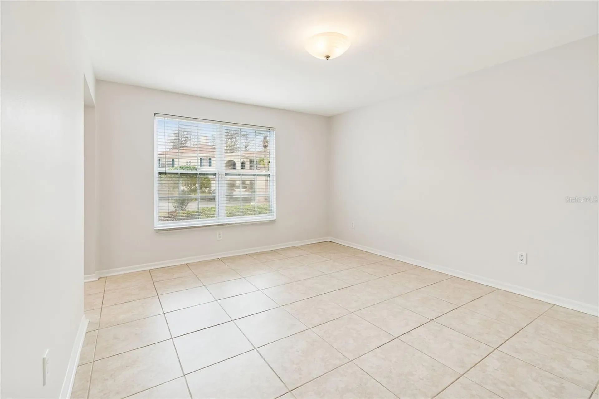 10375 Carrollwood Lane Tampa FL 33618