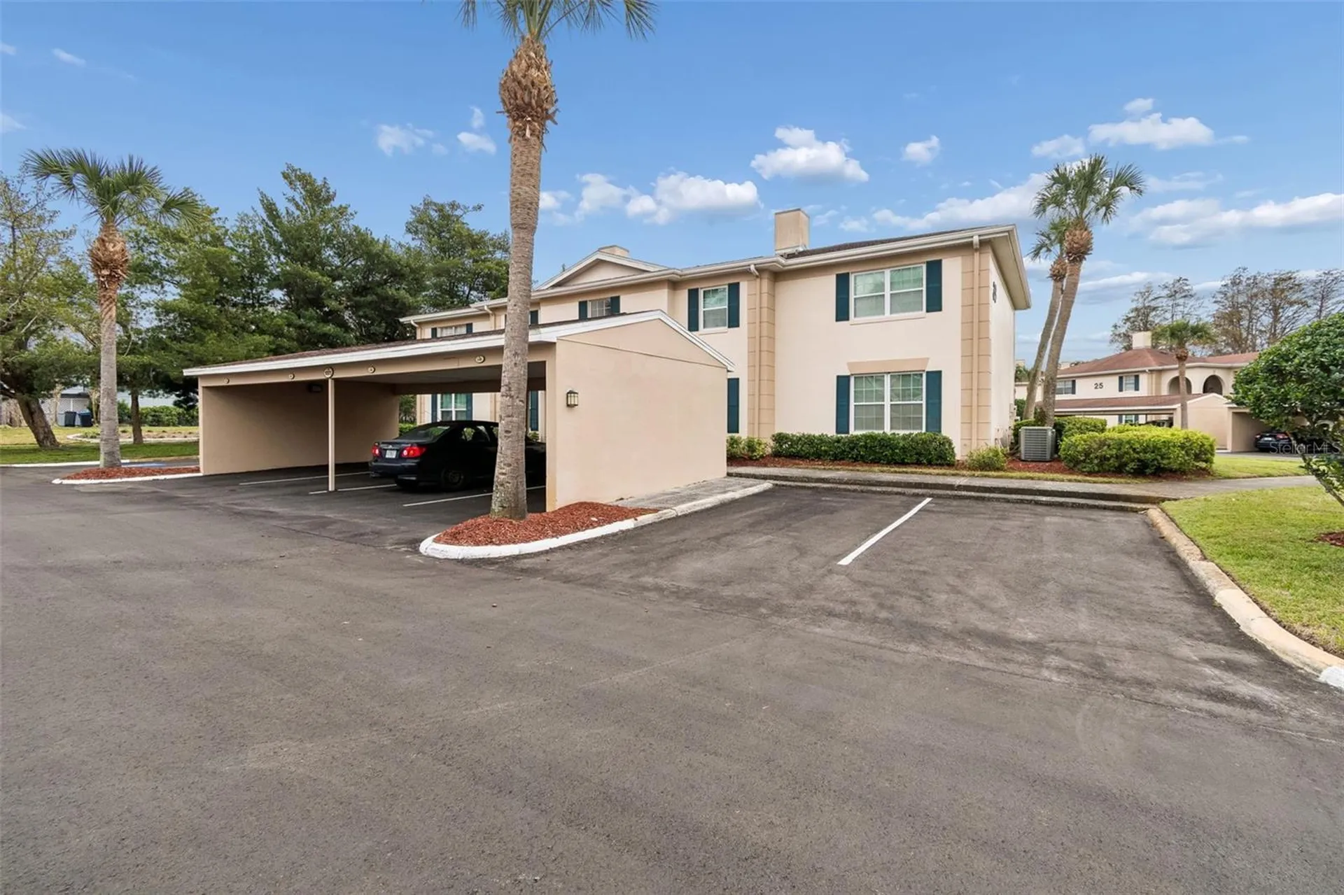 10375 Carrollwood Lane Tampa FL 33618