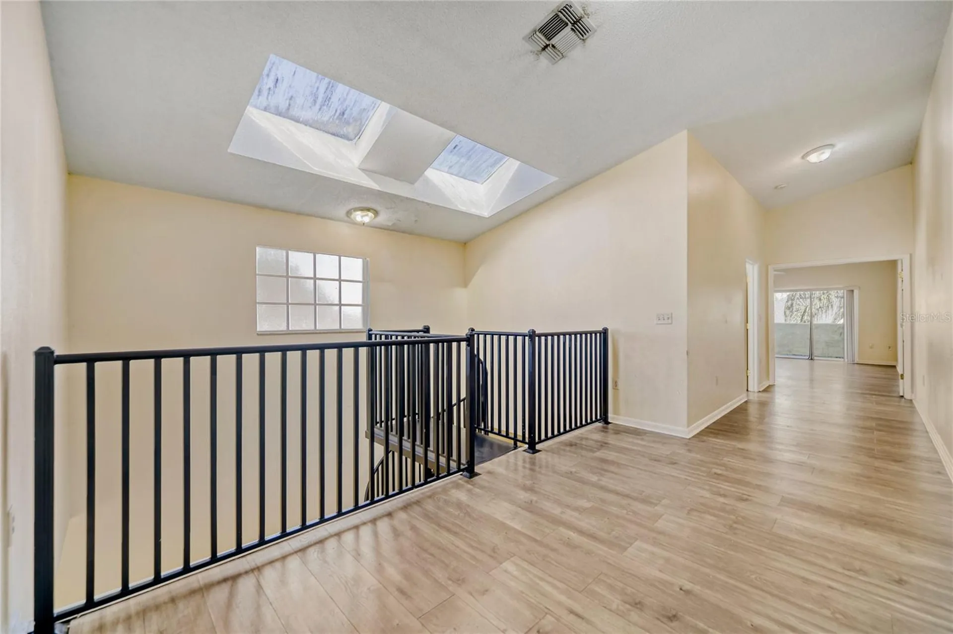1069 Universal Rest Place Kissimmee FL 34744