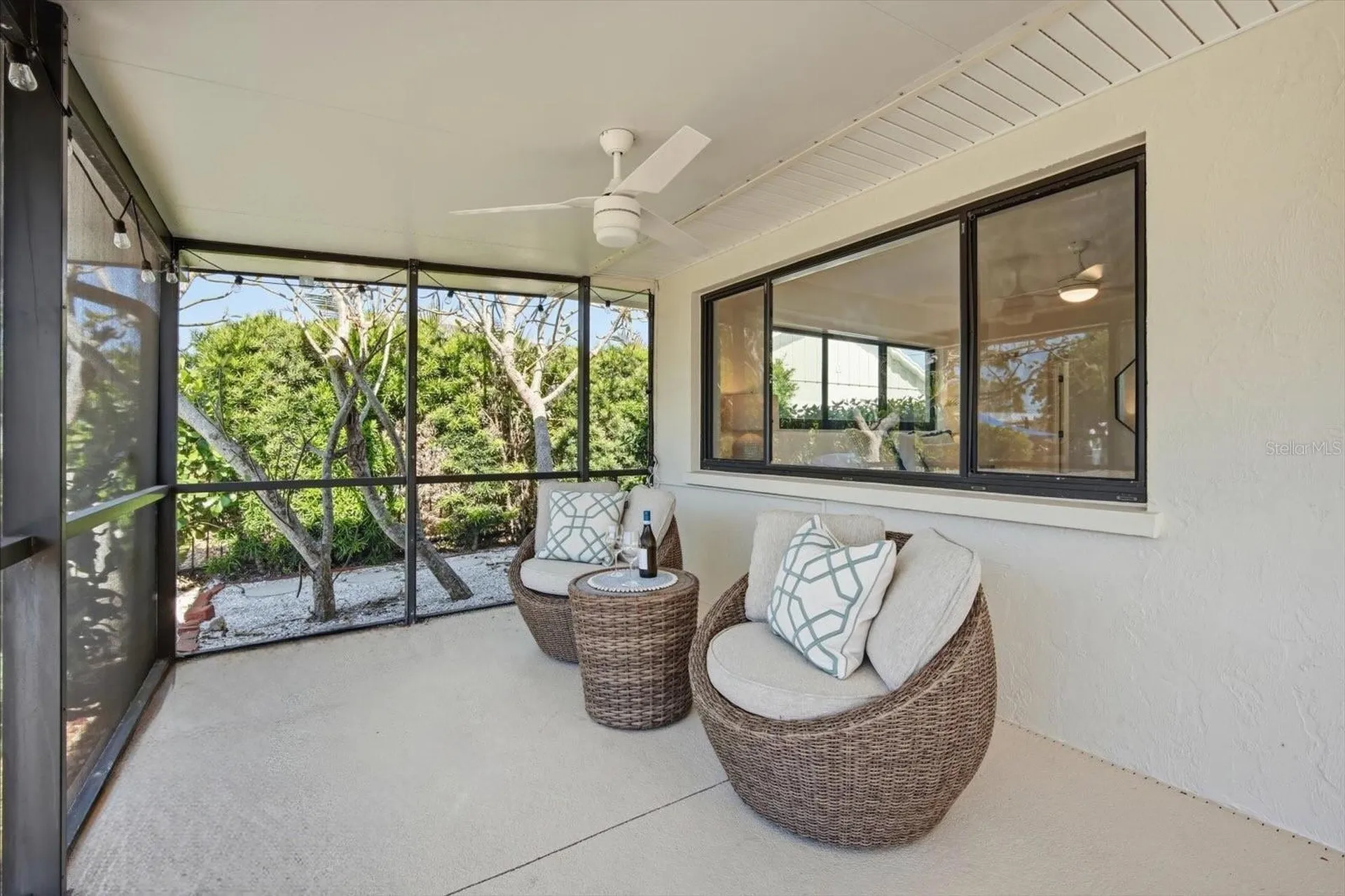 608 Gladstone Lane Holmes Beach FL 34217