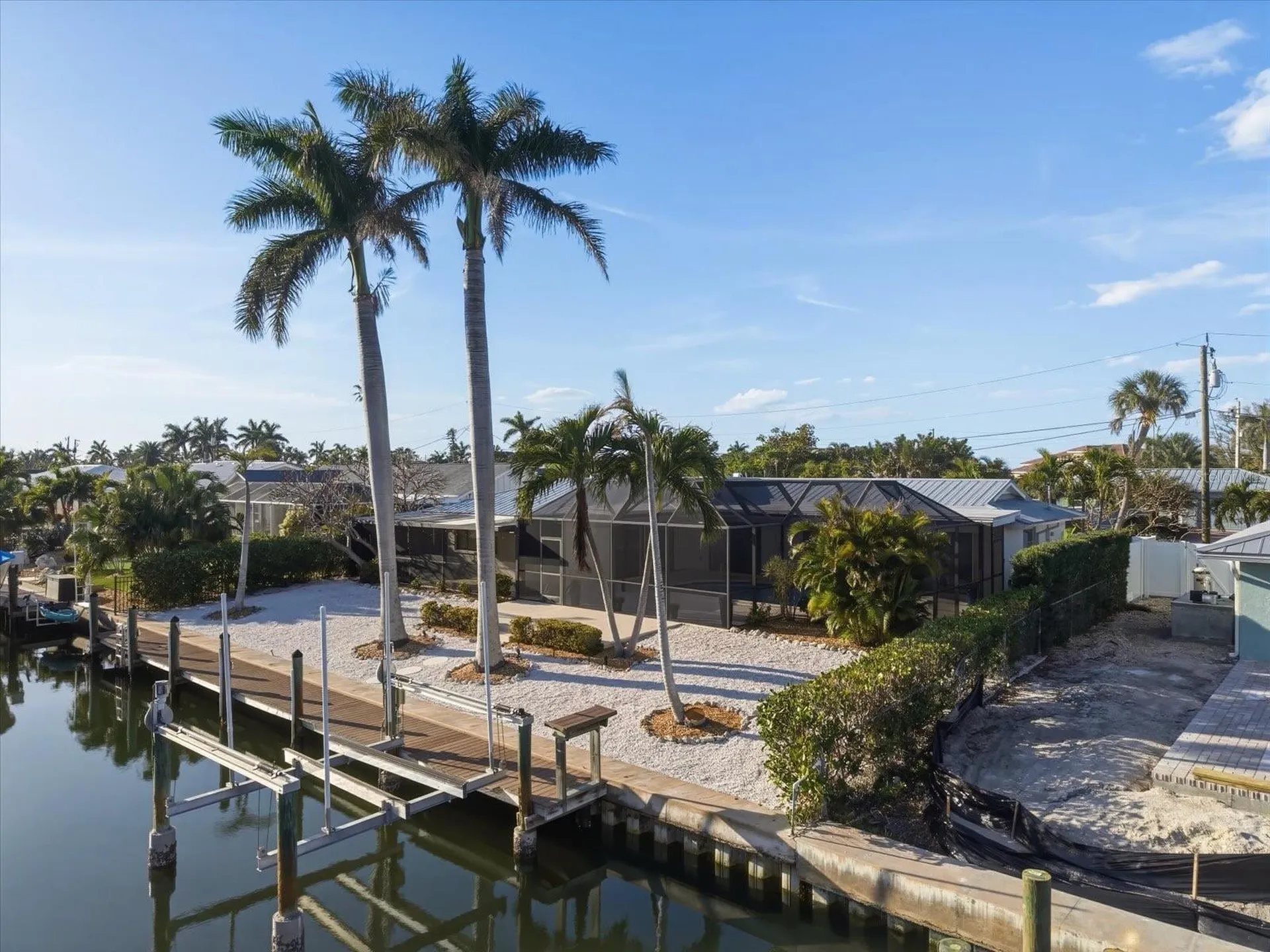 608 Gladstone Lane Holmes Beach FL 34217