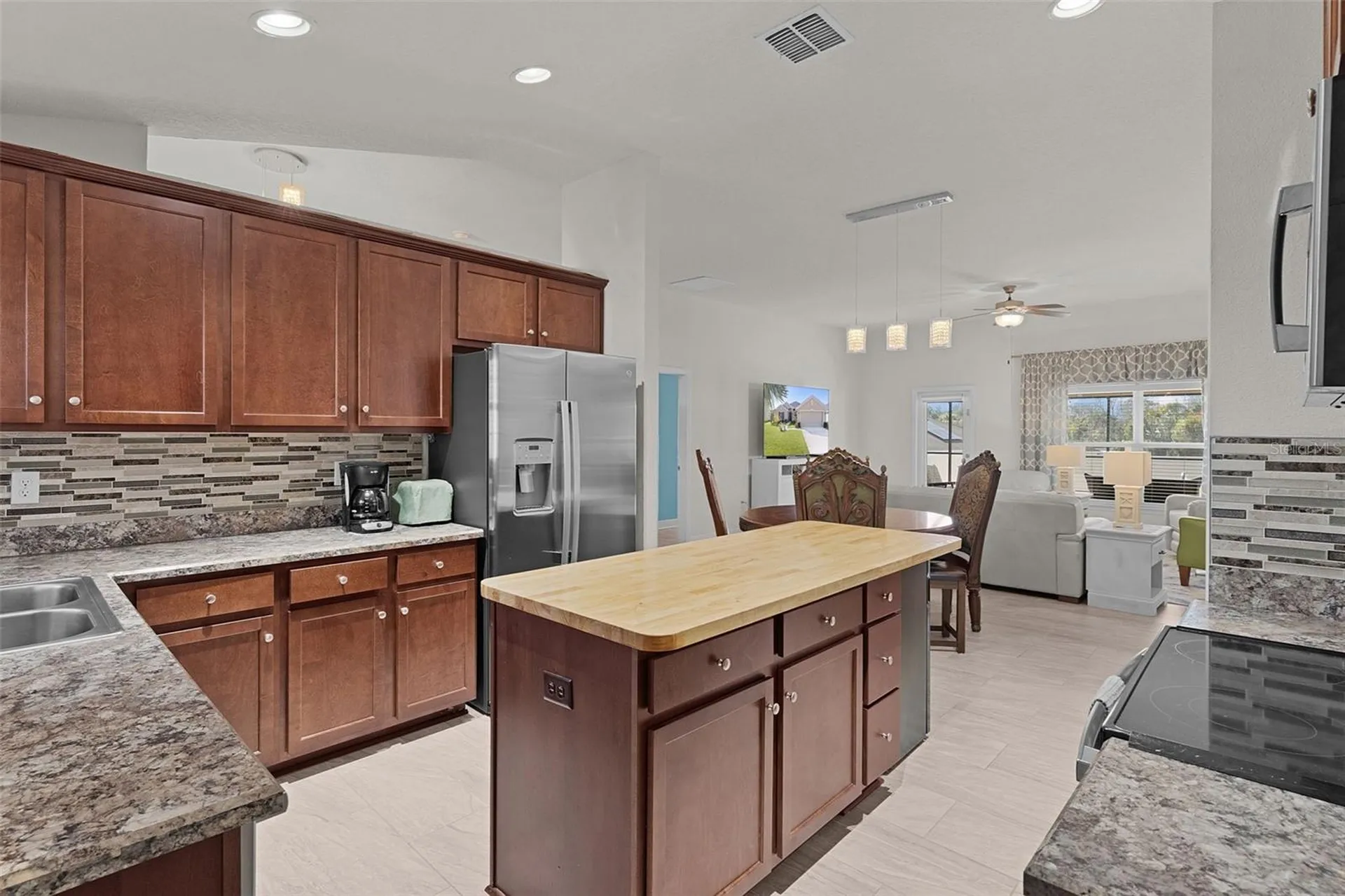 403 Edith Drive Fruitland Park FL 34731