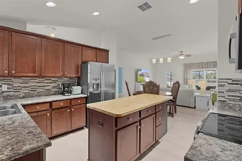 403 Edith Drive Fruitland Park FL 34731