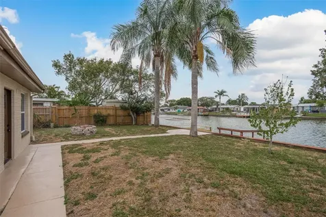 4036 Sunray Drive Holiday FL 34691