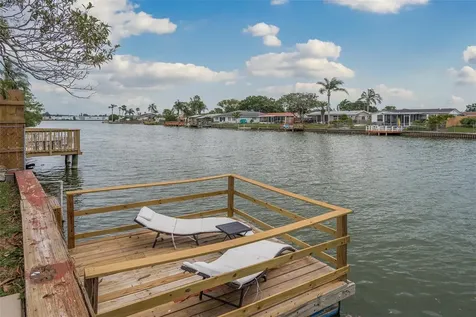 4036 Sunray Drive Holiday FL 34691