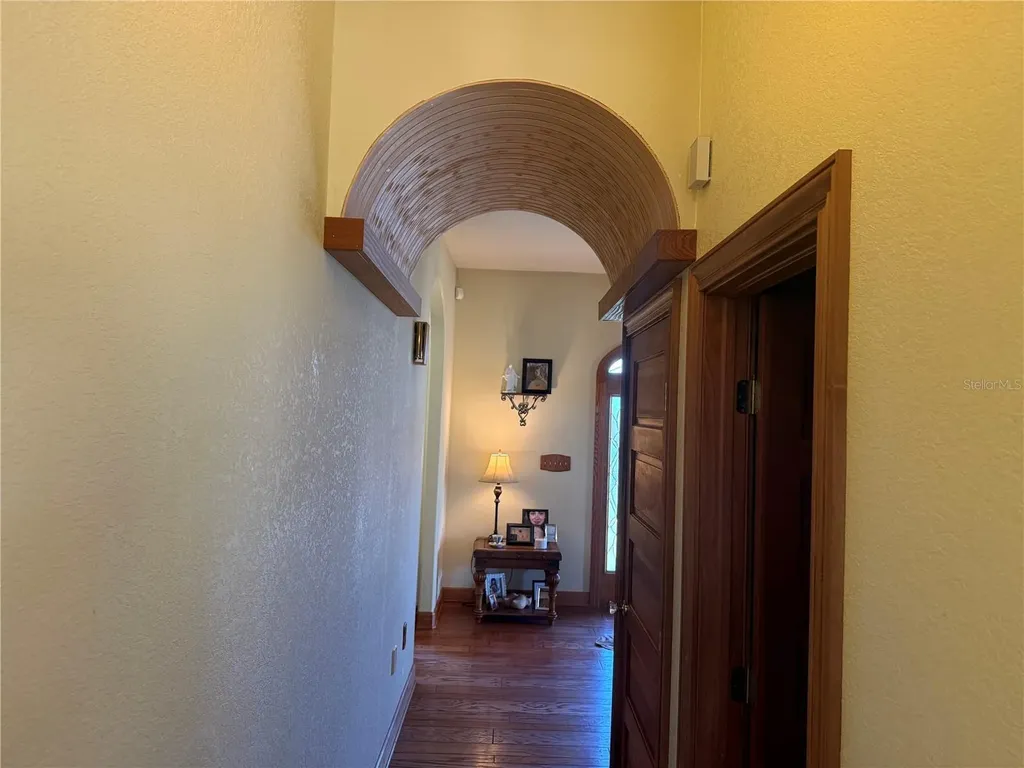 10555 NW 28th Place Ocala FL 34482