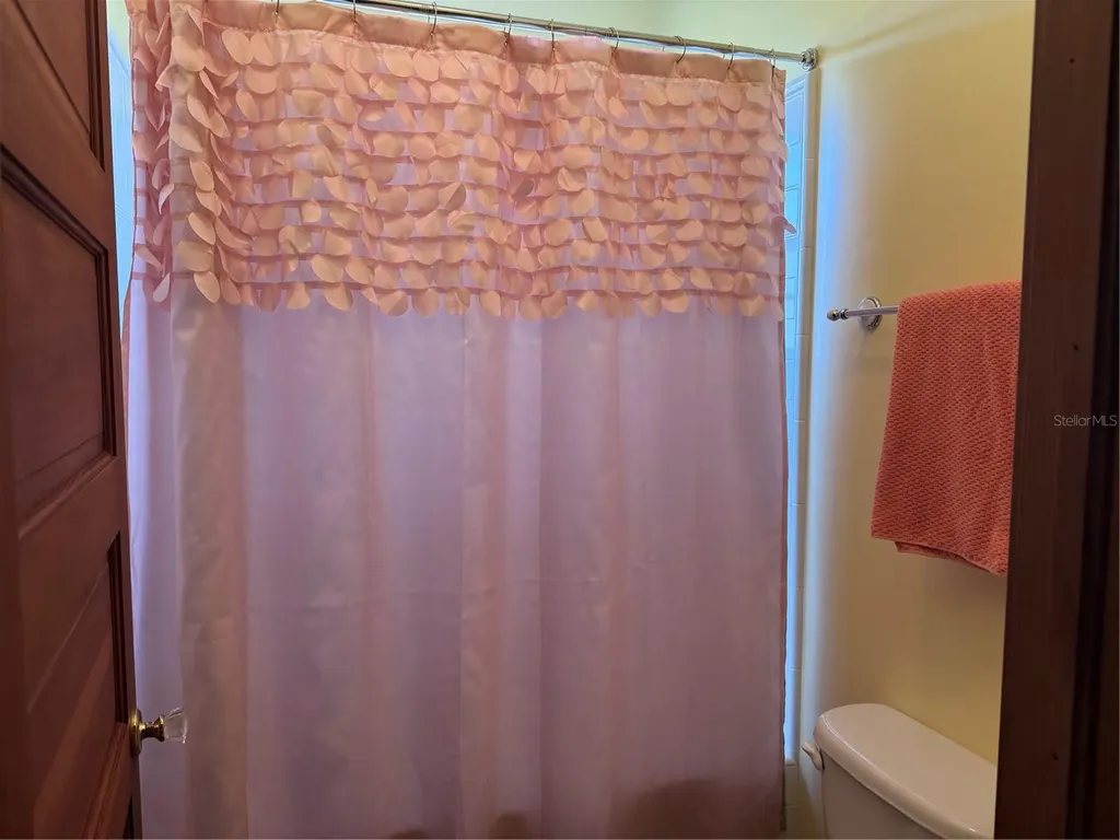 10555 NW 28th Place Ocala FL 34482