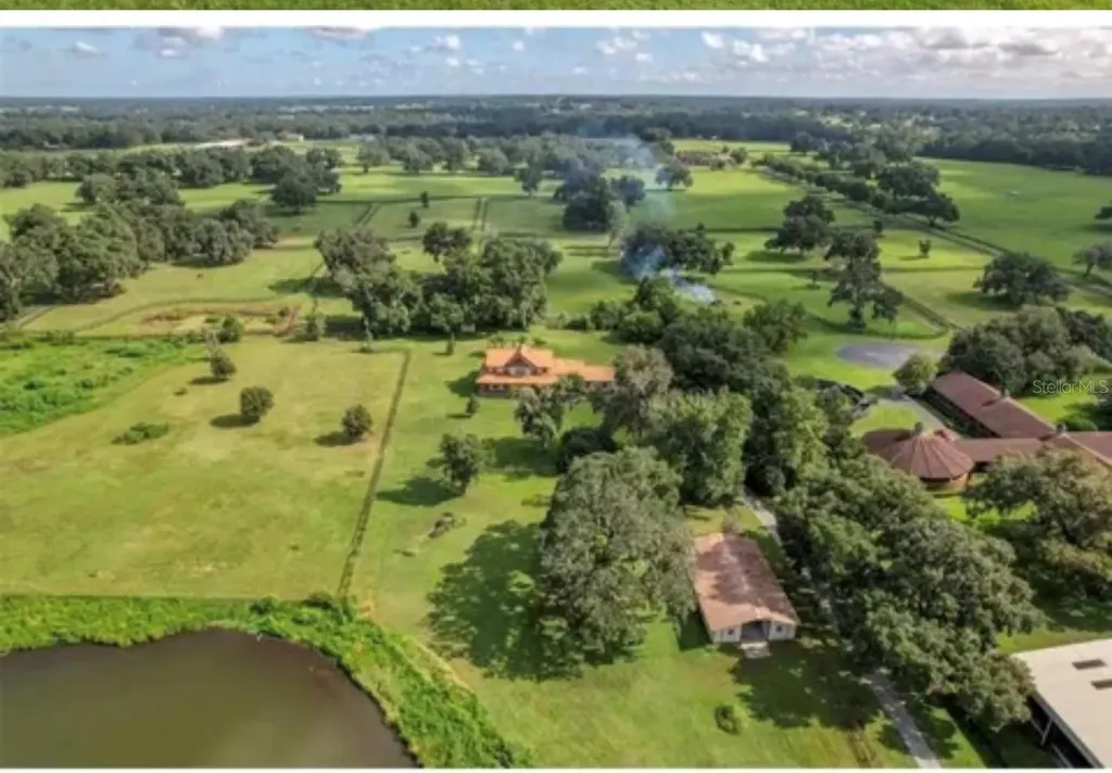 10555 NW 28th Place Ocala FL 34482