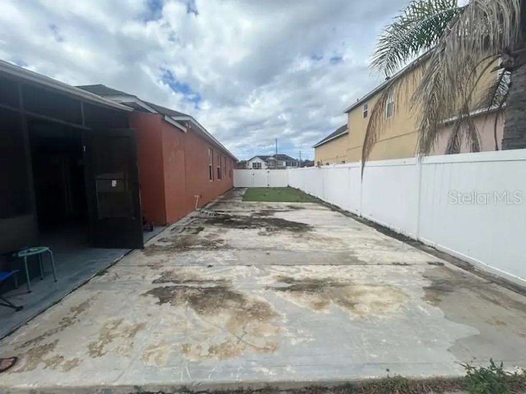 2631 Eagle Meadow Lane Kissimmee FL 34746