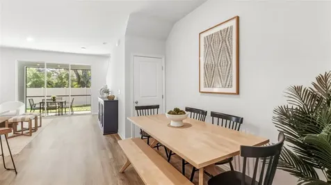 4040 Gold Dust Lane Sarasota FL 34243