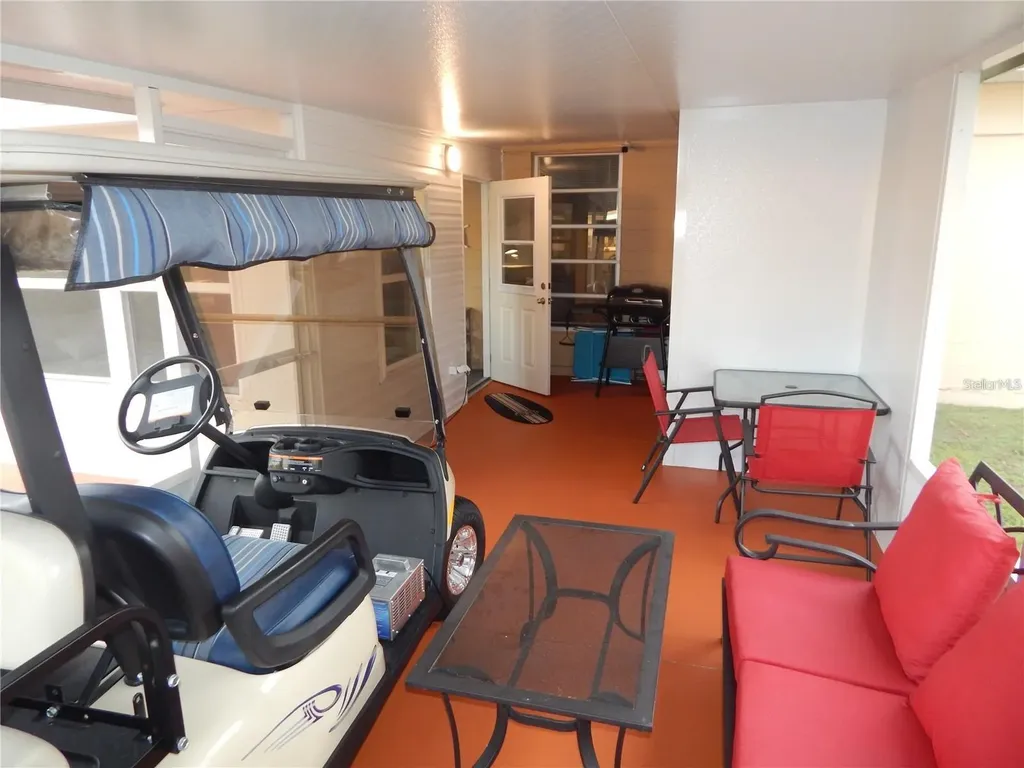 105 Club Circle Lake Wales FL 33898