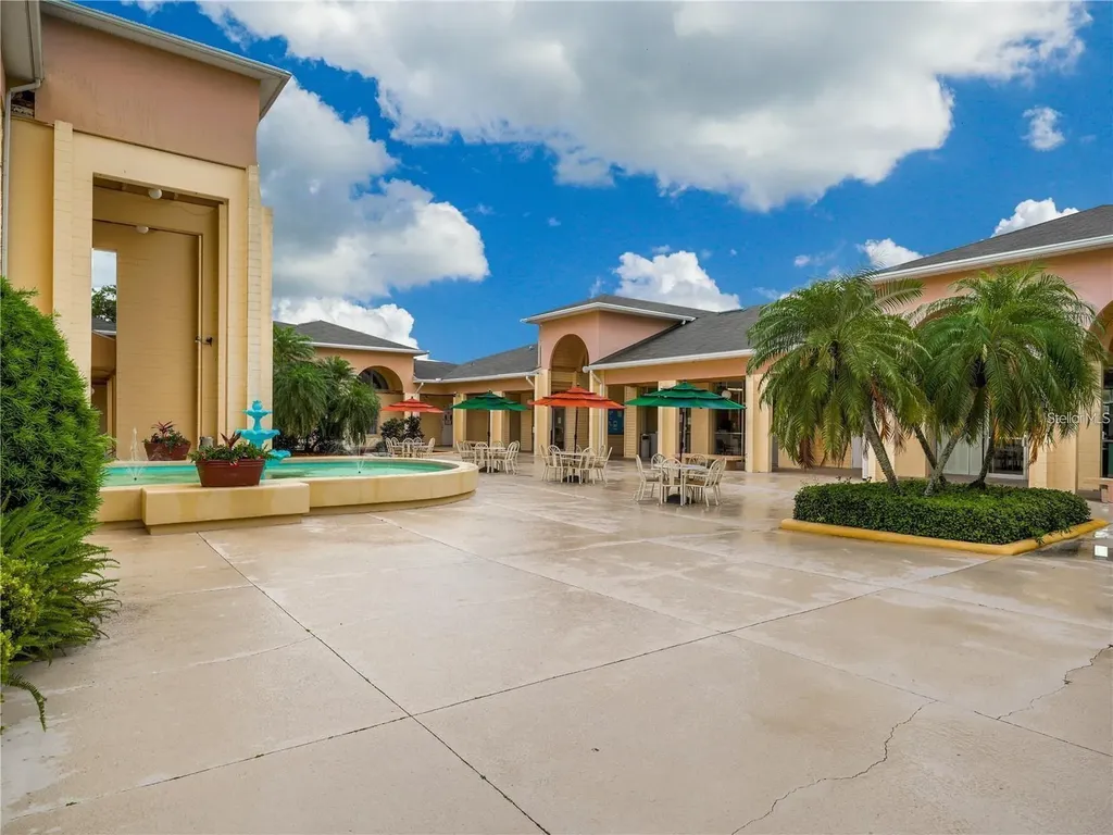 105 Club Circle Lake Wales FL 33898