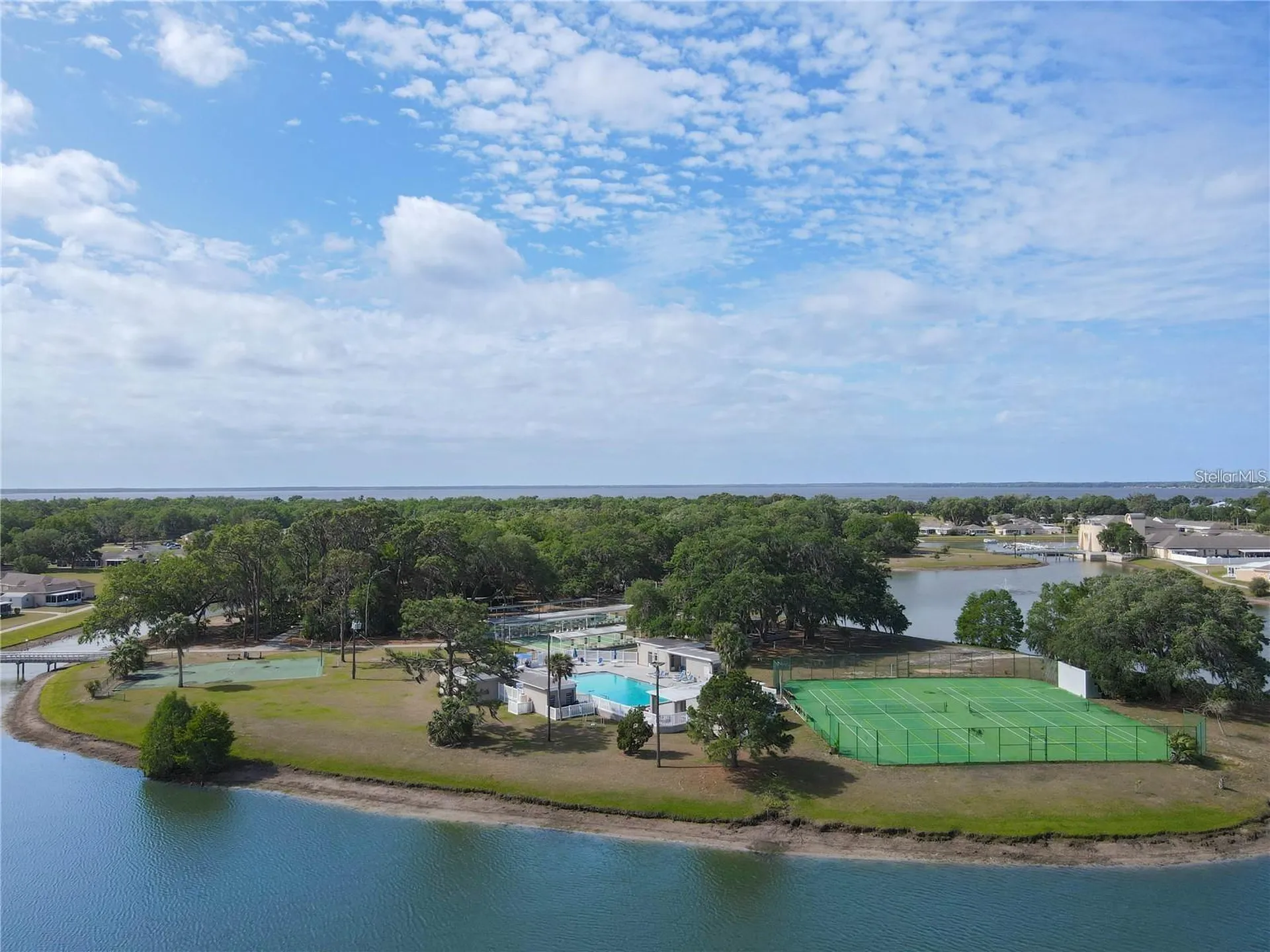 105 Club Circle Lake Wales FL 33898