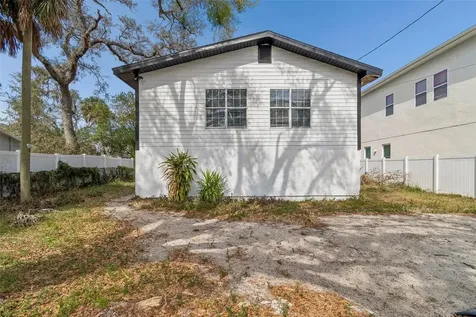 2402 Cassell Street Tampa FL 33605