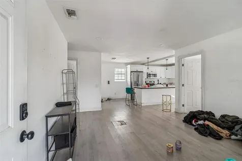 2402 Cassell Street Tampa FL 33605