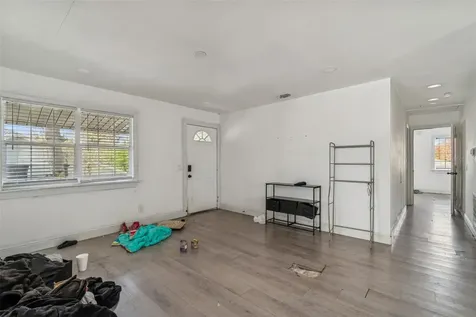 2402 Cassell Street Tampa FL 33605
