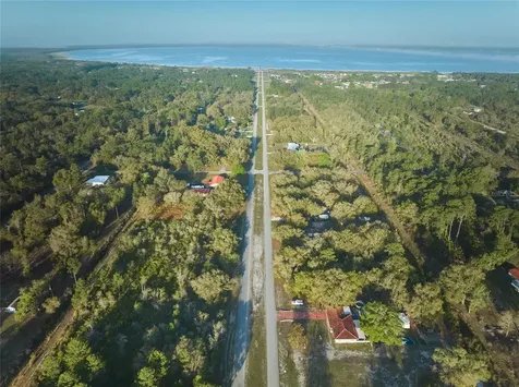 4100 Park Avenue Indian Lake Estates FL 33855