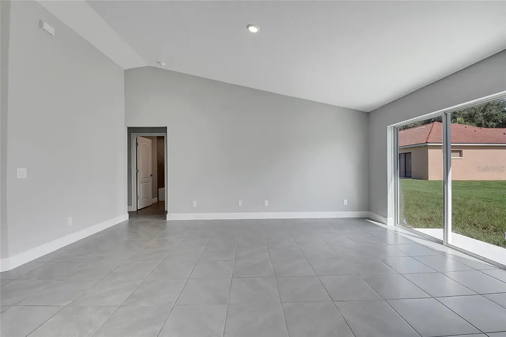 408 Cinnamon Drive Kissimmee FL 34759
