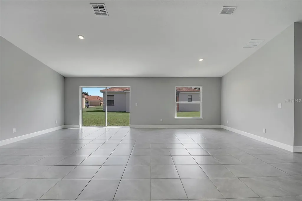 408 Cinnamon Drive Kissimmee FL 34759
