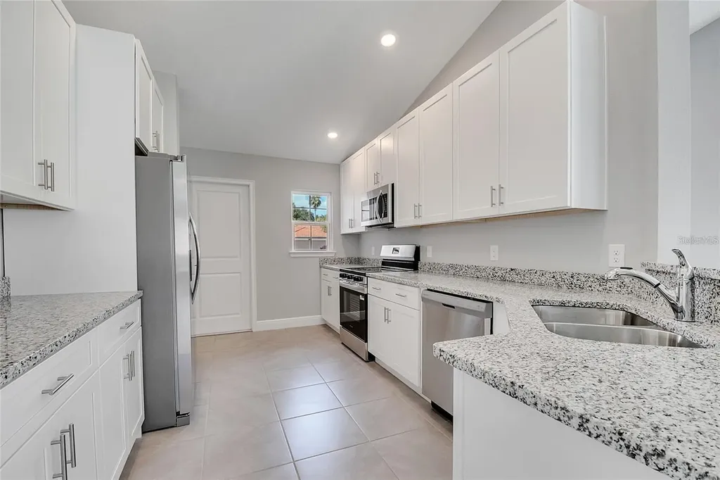 408 Cinnamon Drive Kissimmee FL 34759