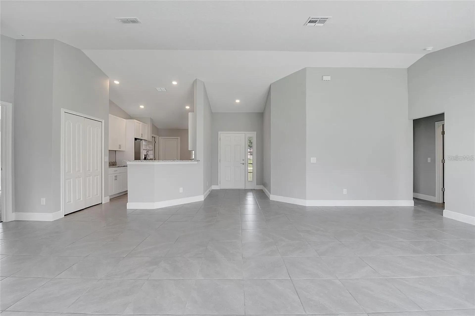 408 Cinnamon Drive Kissimmee FL 34759