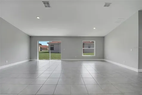 408 Cinnamon Drive Kissimmee FL 34759