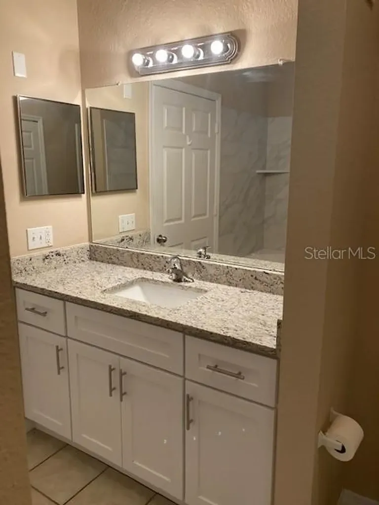 5611 Bidwell Parkway Sarasota FL 34233