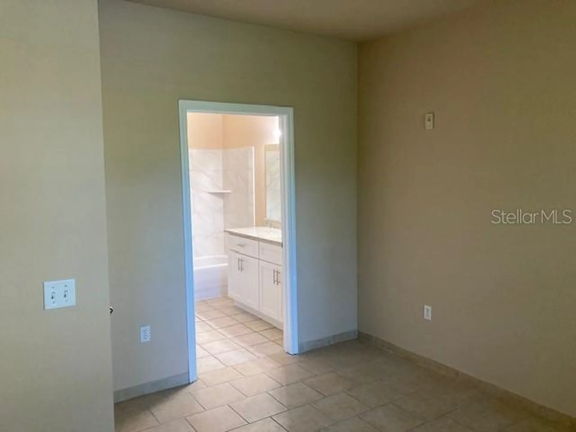 5611 Bidwell Parkway Sarasota FL 34233