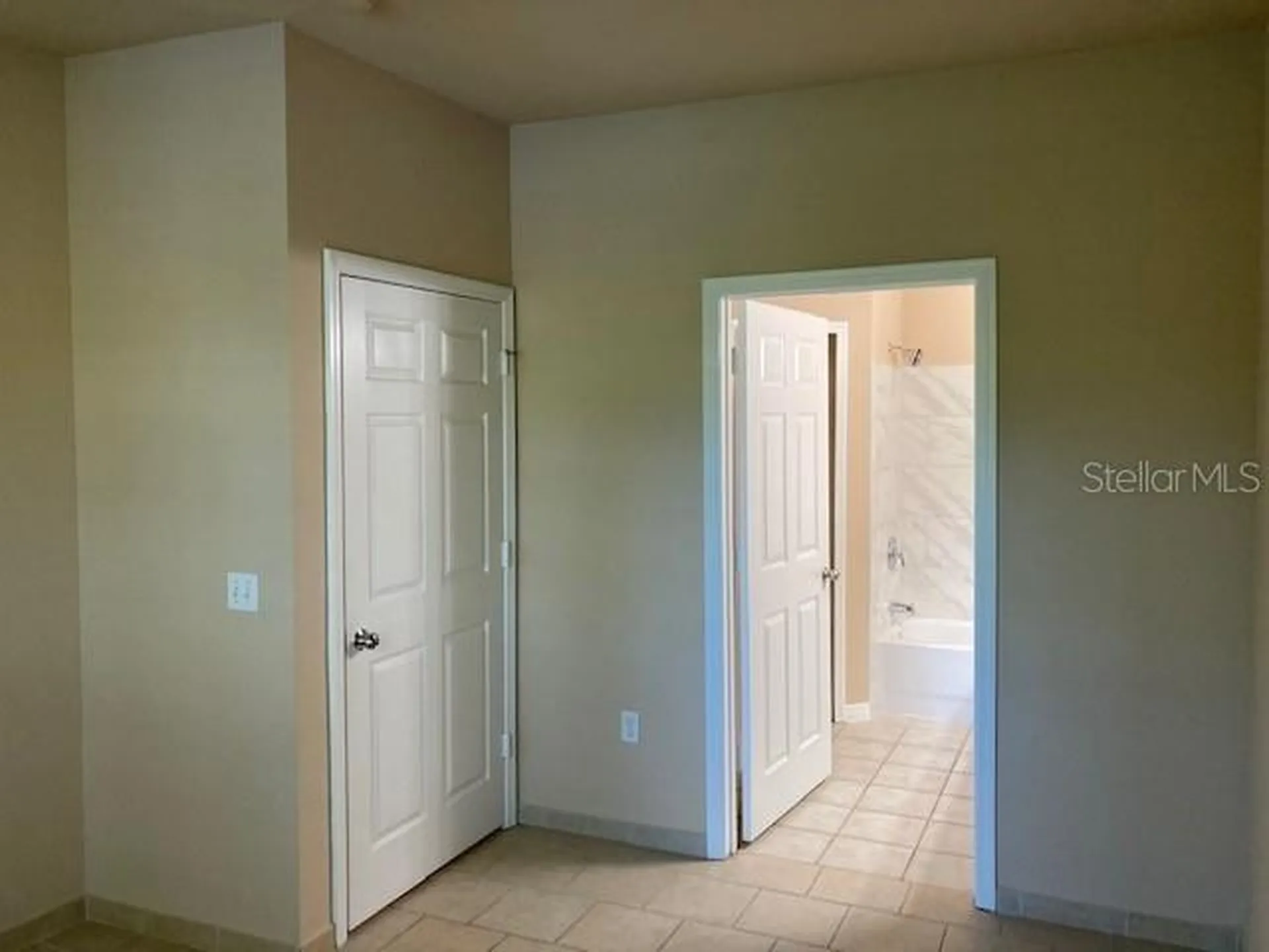 5611 Bidwell Parkway Sarasota FL 34233