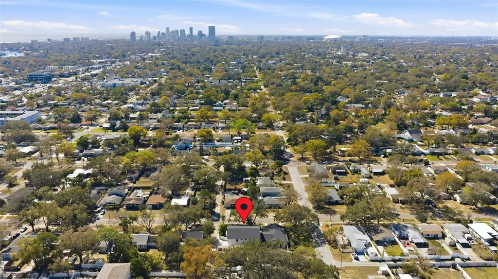 639 43rd Avenue N St Petersburg FL 33703
