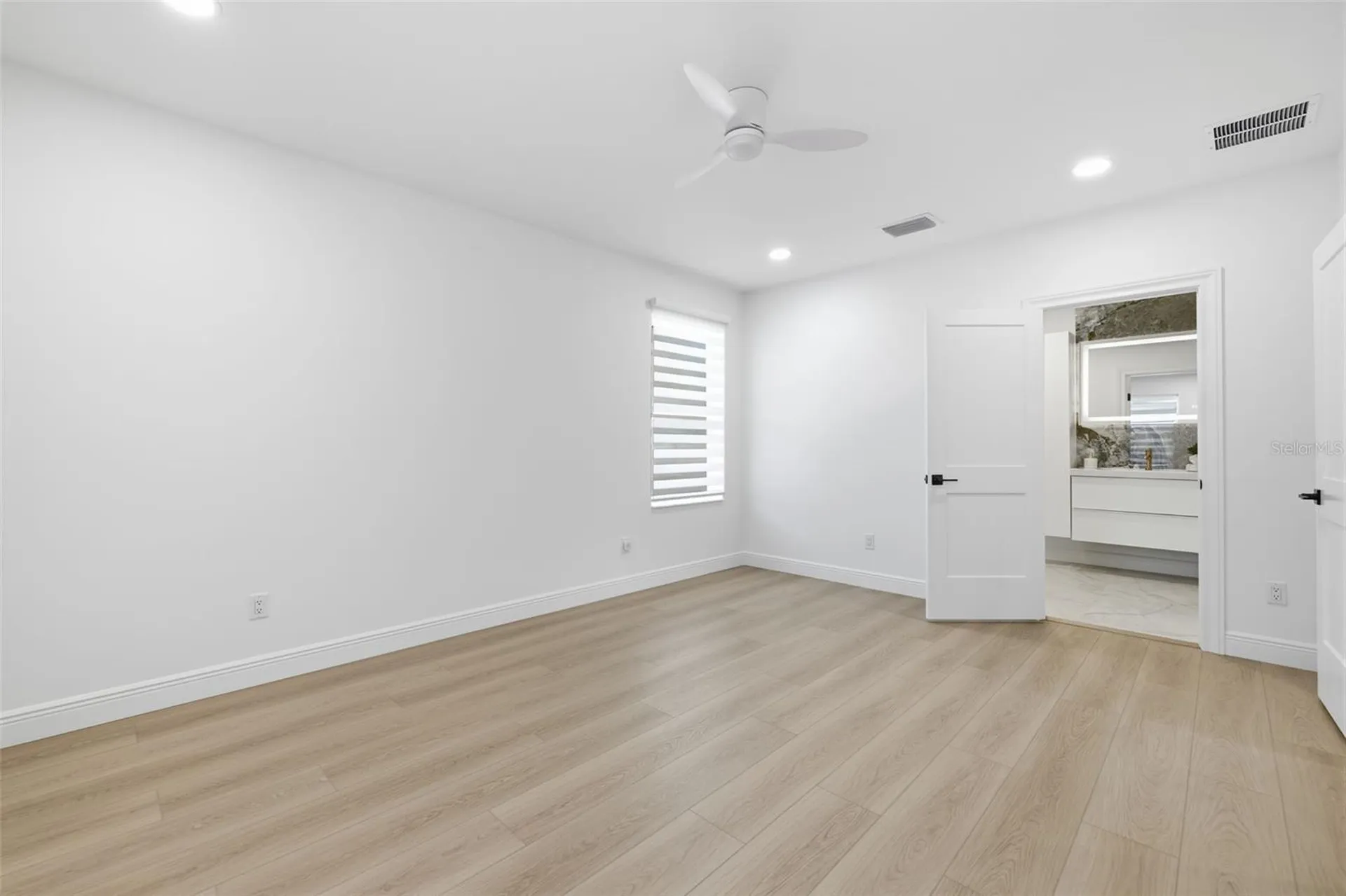 639 43rd Avenue N St Petersburg FL 33703
