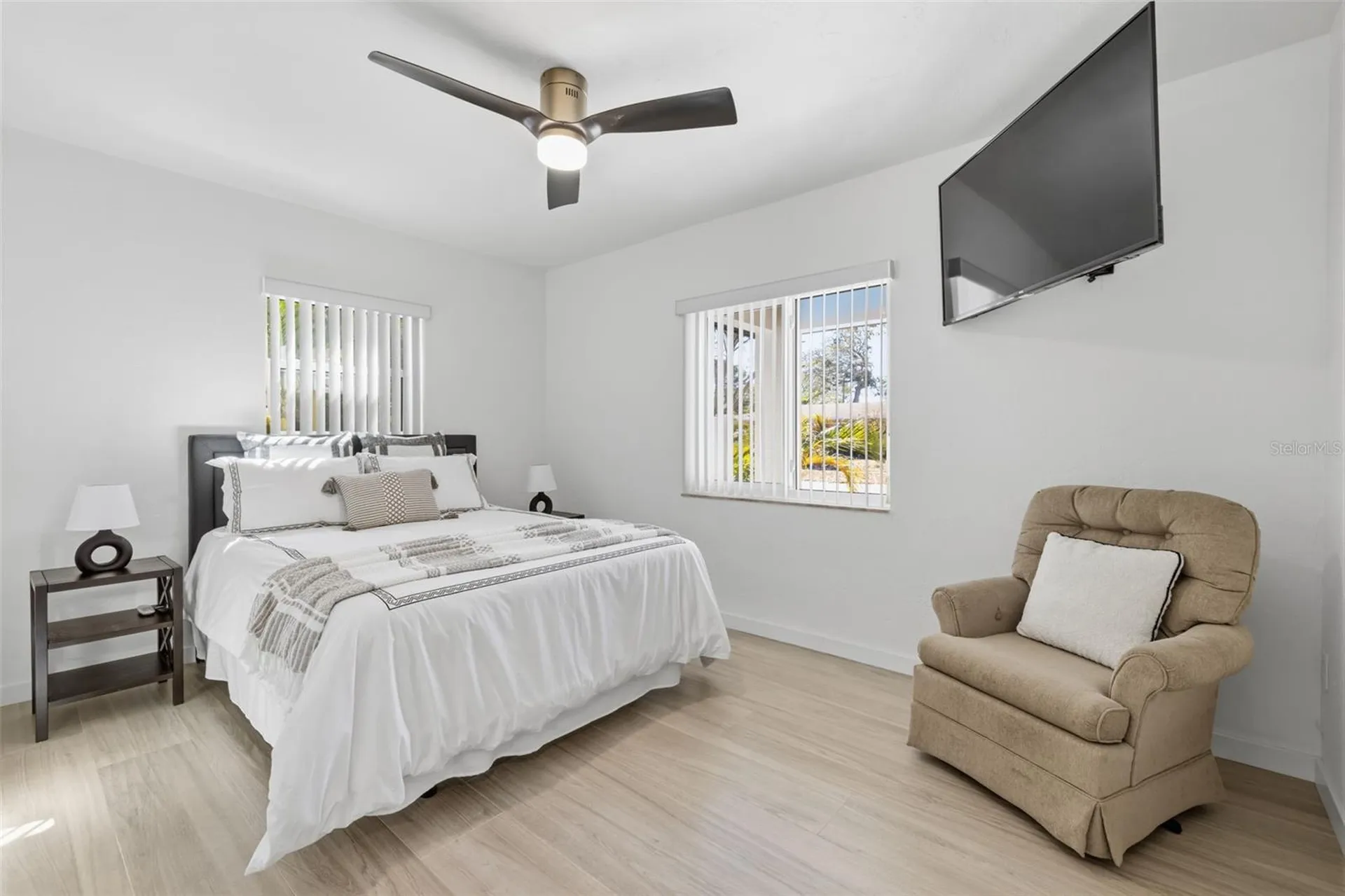 639 43rd Avenue N St Petersburg FL 33703