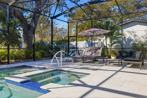 639 43rd Avenue N St Petersburg FL 33703