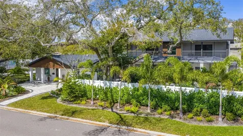 639 43rd Avenue N St Petersburg FL 33703