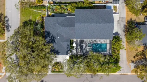 639 43rd Avenue N St Petersburg FL 33703