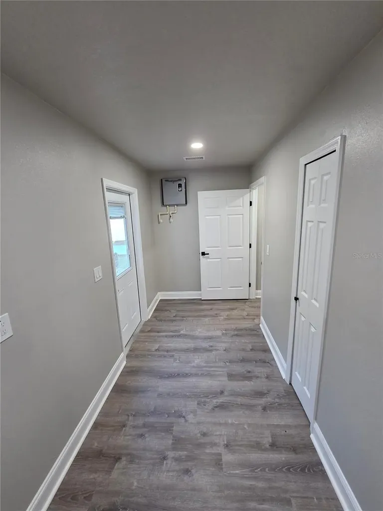 1106 Valencia Road Plant City FL 33563
